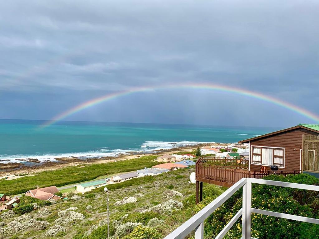 Captain Sunshine Guest House Groot-Jongensfontein Exterior foto